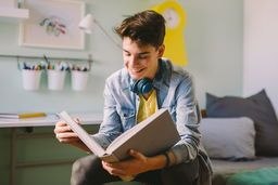 15 лучших книг для подростков